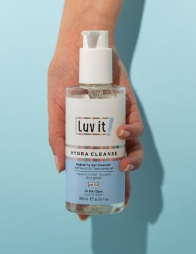 Hydrating-Gel-Cleanser-1.jpg